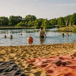 Arc sur Tille lac : baignade surveillée au bord du plan d’eau